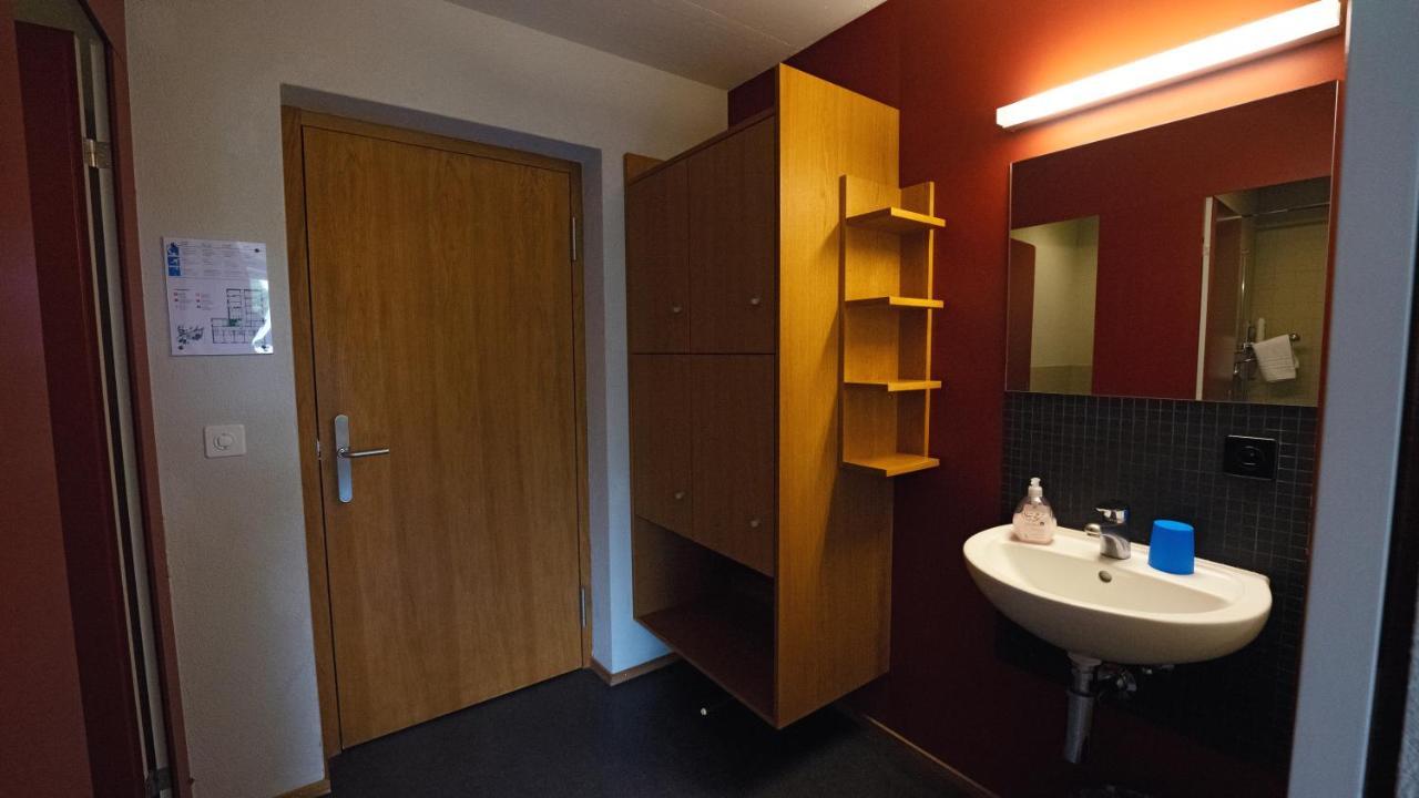 Valbella-Lenzerheide Youth Hostel Екстер'єр фото