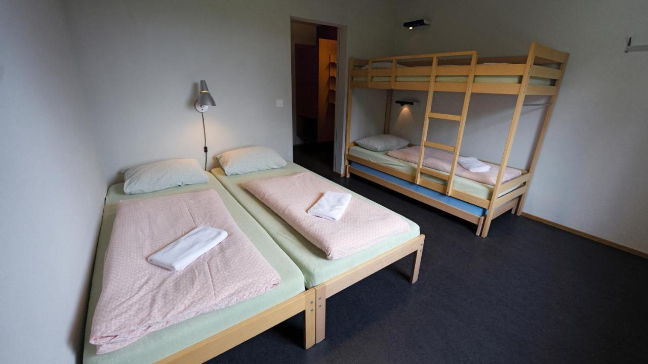 Valbella-Lenzerheide Youth Hostel Екстер'єр фото