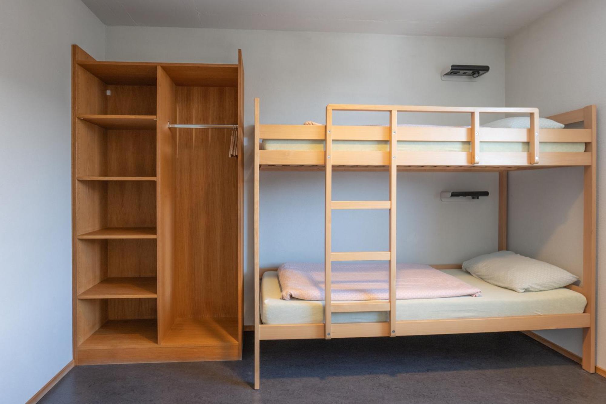 Valbella-Lenzerheide Youth Hostel Екстер'єр фото