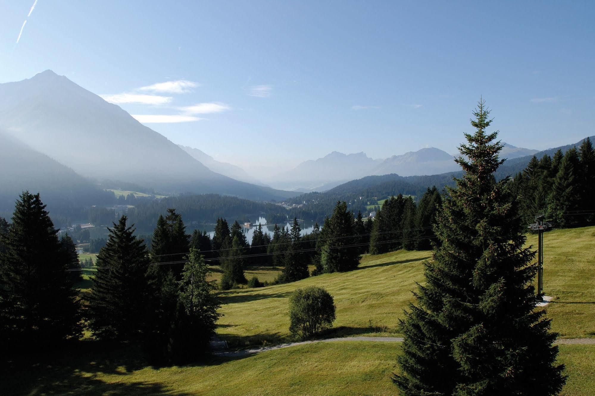 Valbella-Lenzerheide Youth Hostel Екстер'єр фото